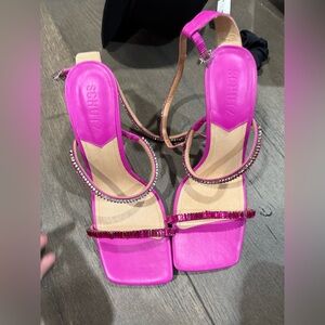 Schultz 8.5 Nelliana Heels New w/box